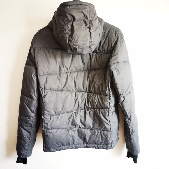 Spyder down fill winter jacket - Picture 2 of 3